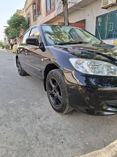 Honda Civic EXi 2004