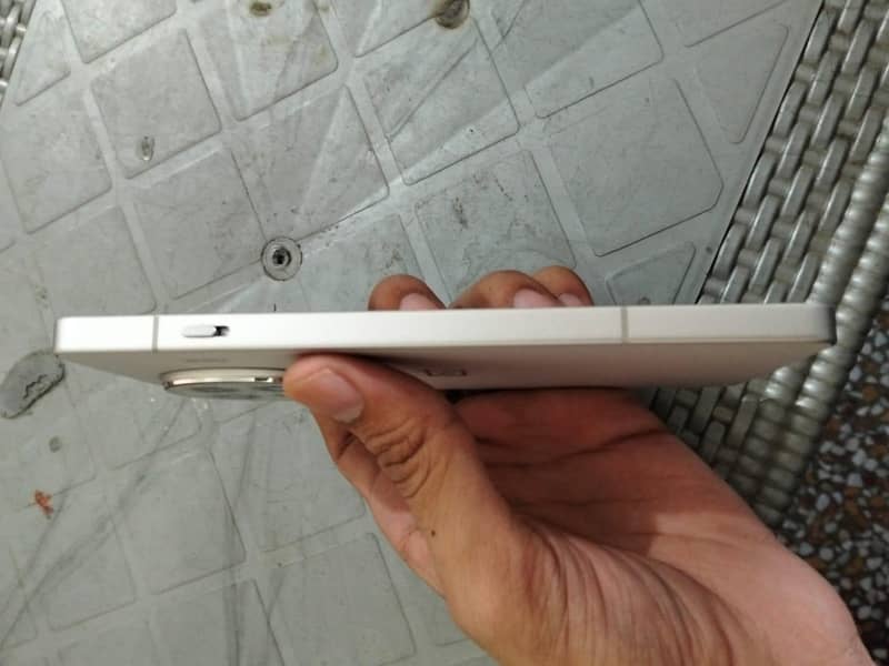 One Plus Ace 5 9