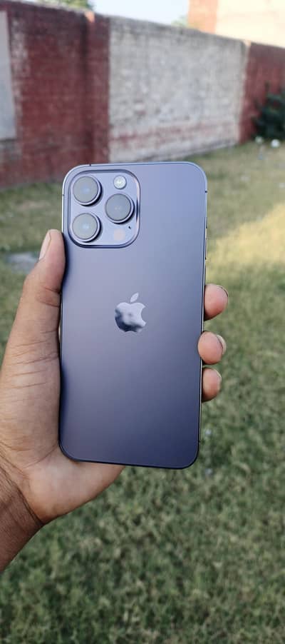 14 Pro Max Factory unlock