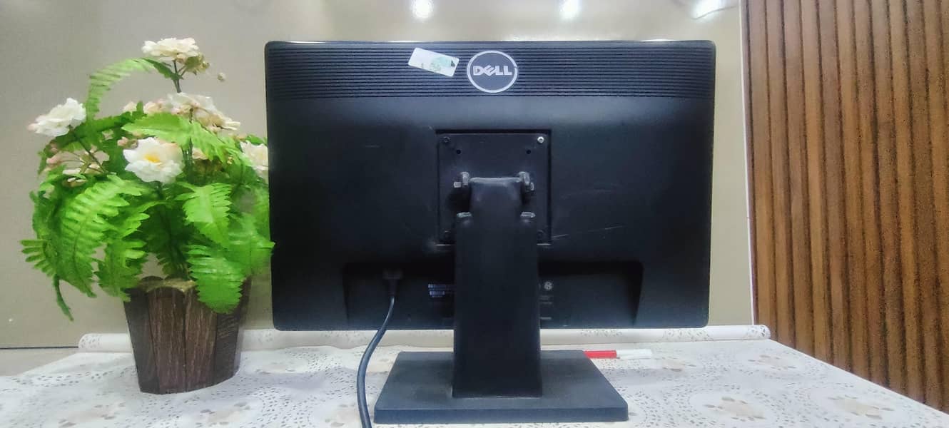 Dell Moniter 1