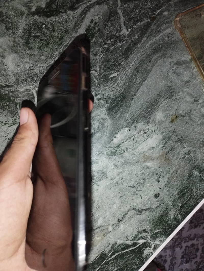 Apple iPhone 7 Plus 3