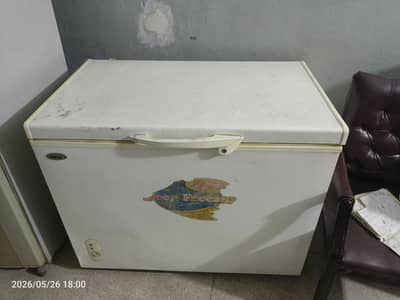 Waves freezer