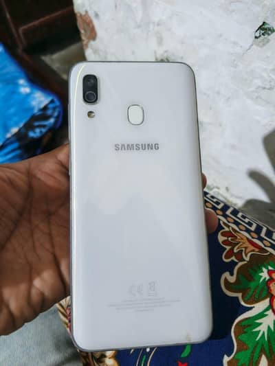 samsung galaxy A30