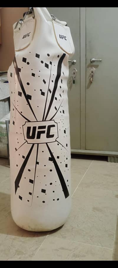 Punching bag | Boxing bag | UFC heavy punching bag