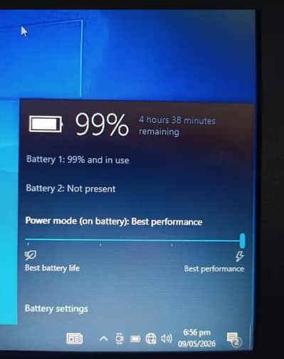 Dell Latitude Core i5. . . . . 8gb RAM -300gb HARD