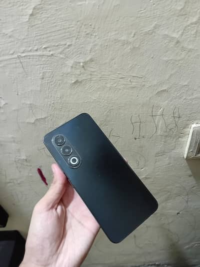 Itel S25 6/128gb pta approved offlicel complete box/ 03256570048