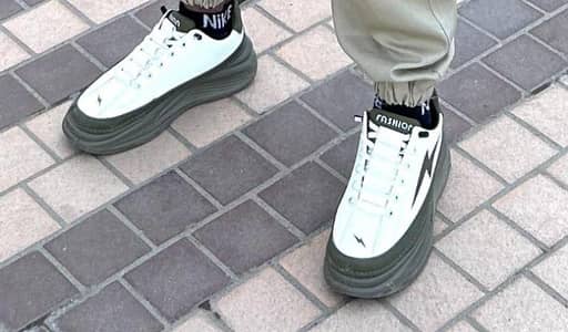 flash foot sneakers
