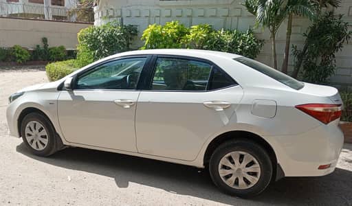 Toyota Corolla Xli 2016 model converted Gli White colour
