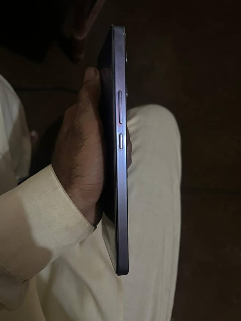 Infinix note 40 4
