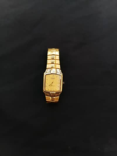 Restored vintage citizen quartz tank style watch