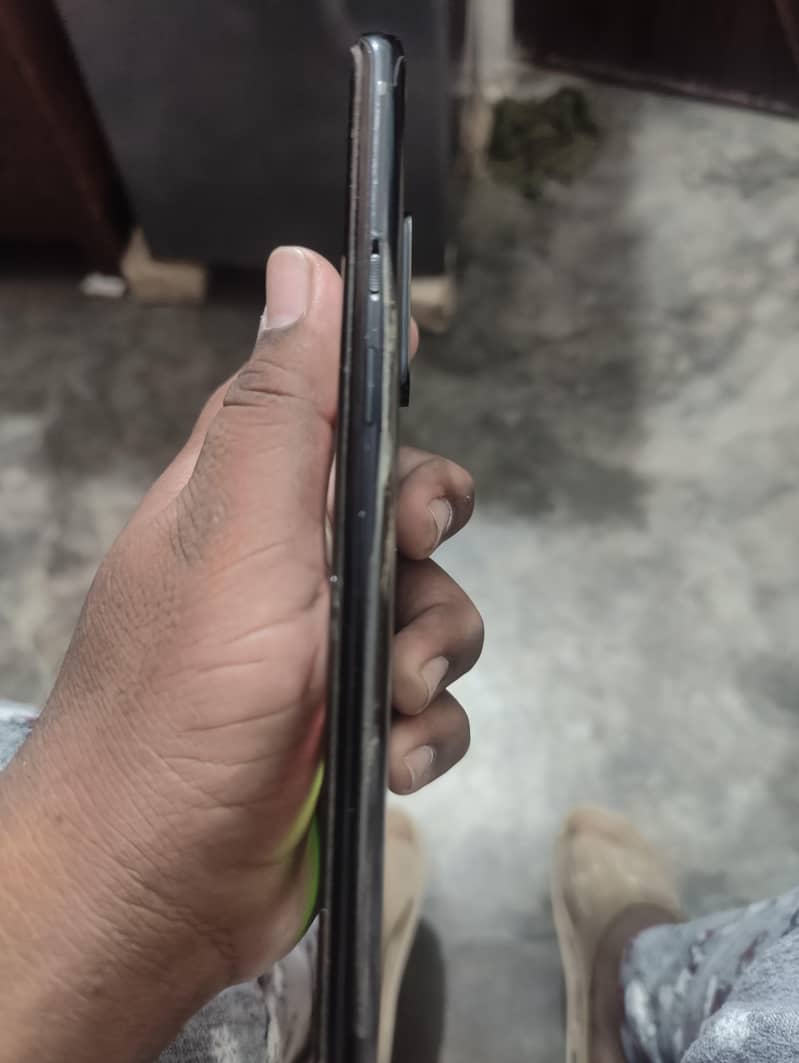 One Plus 8 Pro 3