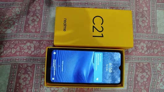 Realme C21