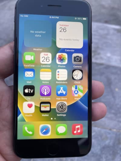 i phone 8 256 gb 10/10 lush condition no exchange