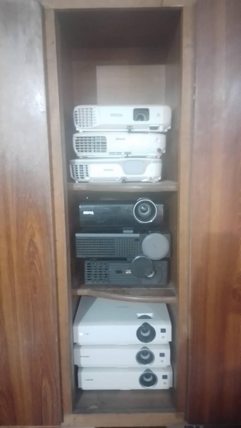 Projectors A+ Branded 0