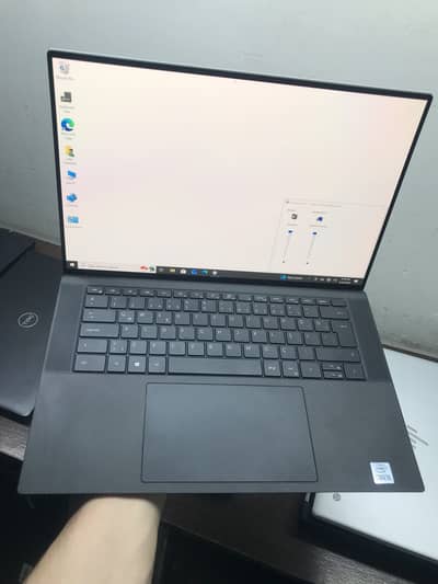 DELL XPS 9500 i9 10 1650ti