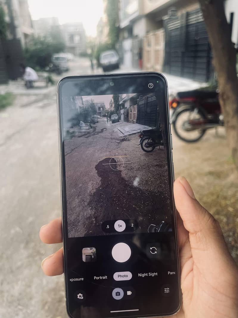 google pixel 8 5