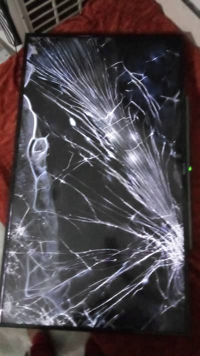48 inches Sony Bravia led screen damage