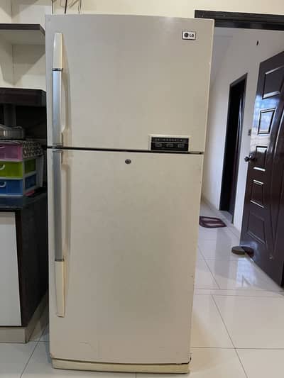 LG LARGE SIZE REFRIGERATOR FREEZER MADE IN KOREA
