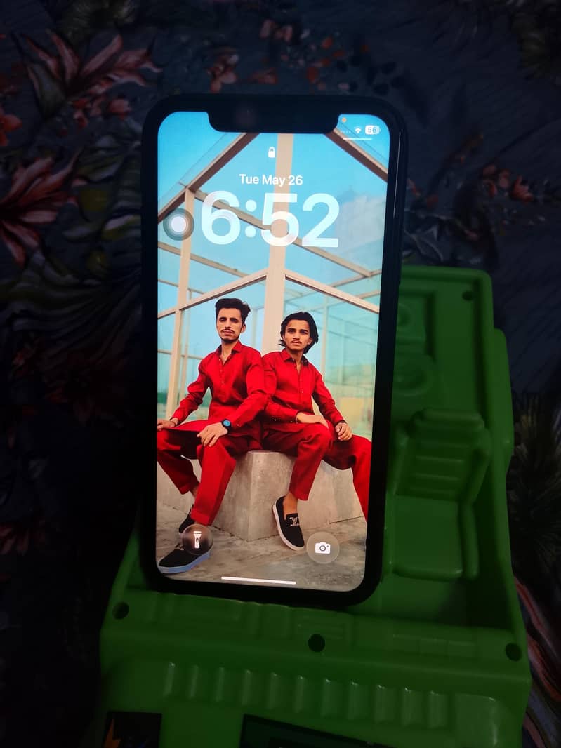 iPhone 11 1