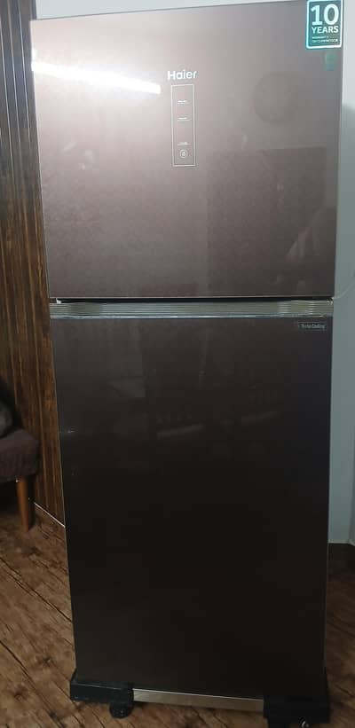 Haier Digital Inverter Refrigerator 14 CU FT 9/10 condition