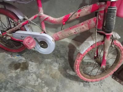 girls cycle for urgent sale
