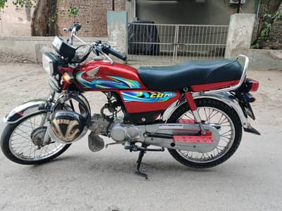 Honda CD 70 2023/2024 model lush condition