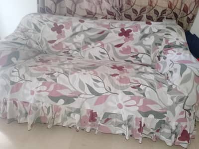 2 seater sofa set for sale good condition ,