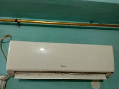 1 Ton AC for Sale in Good Condition Chill Cooling