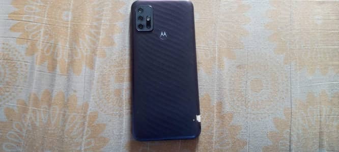 moto G20 4GB 64GB cemra 48 mp front camera 13 mp