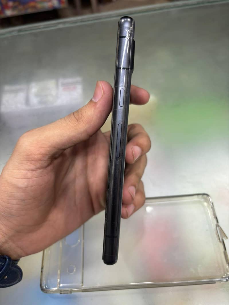 Google Pixel 7a 4
