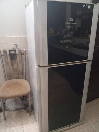 Dawlance Refrigerator 14CFT for sale - working condition