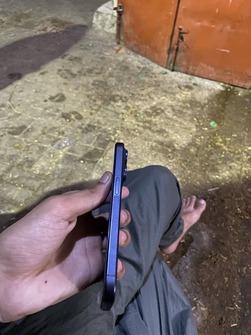 iPhone 15 pro 7