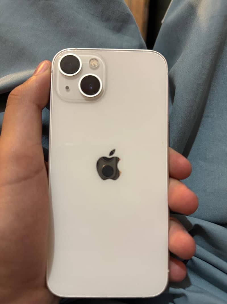 iPhone 13 3