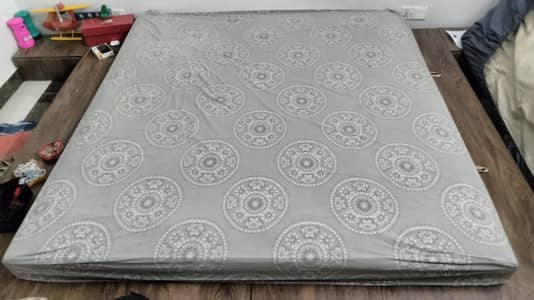 Box mattress for King size bed