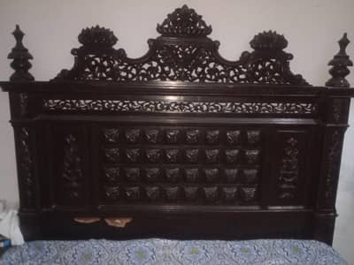 Chinyoti bed. . double bed . . . . king bed. . crockery almari