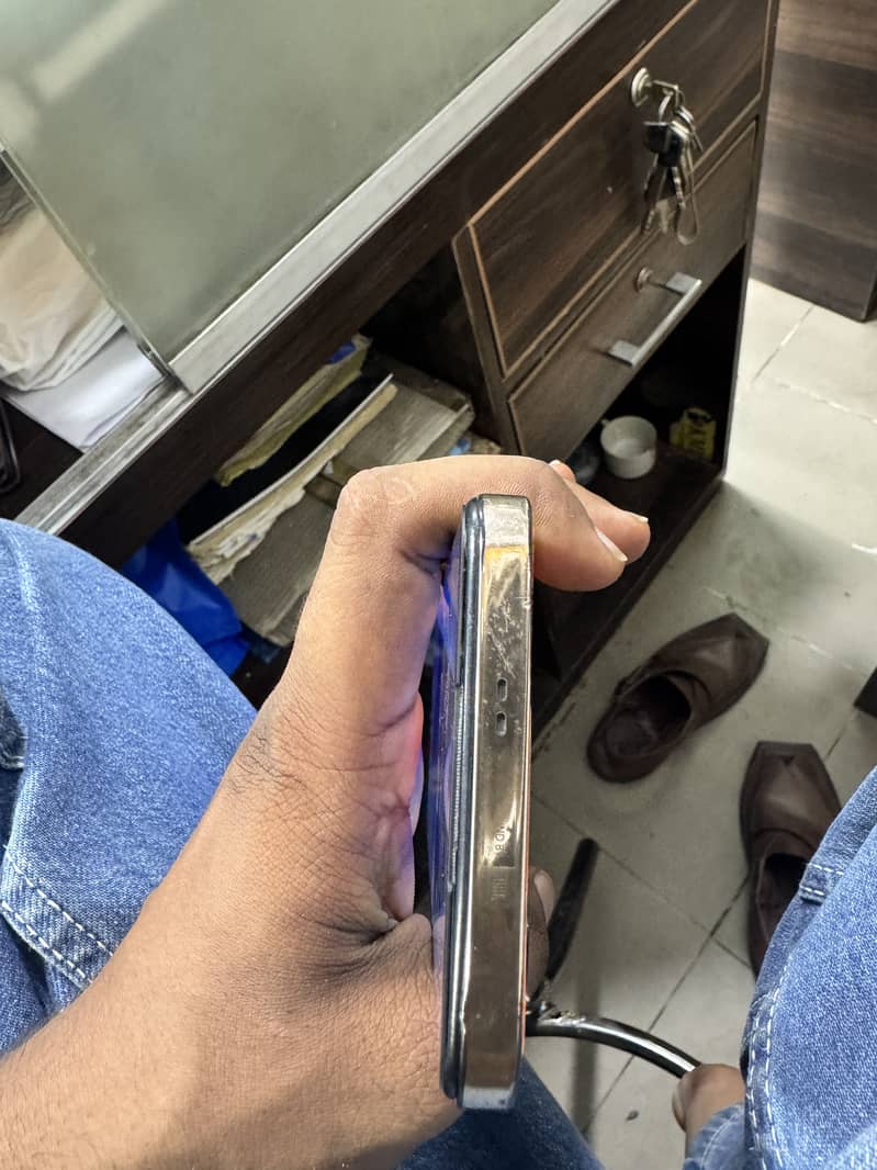 Infinix Note 30 1