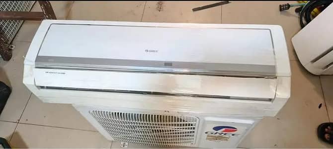 gree AC DC inverter 1.5 ton no open not reapier all ok