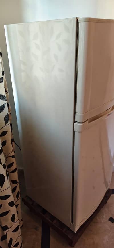 Dawlance Refrigerator for Sale – Like New