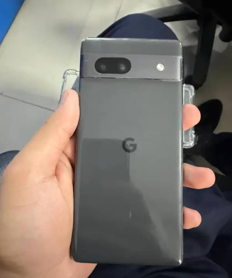 Google Pixel 7a 2