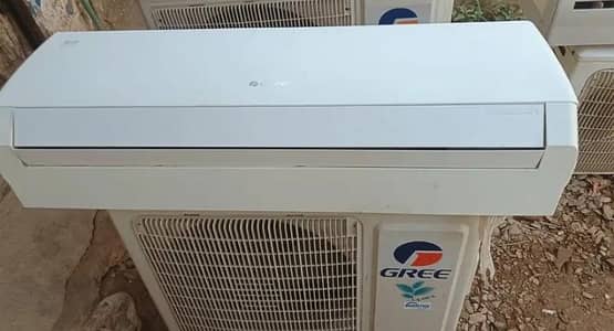 gree AC DC inverter 1.5 ton no open not reapier all ok