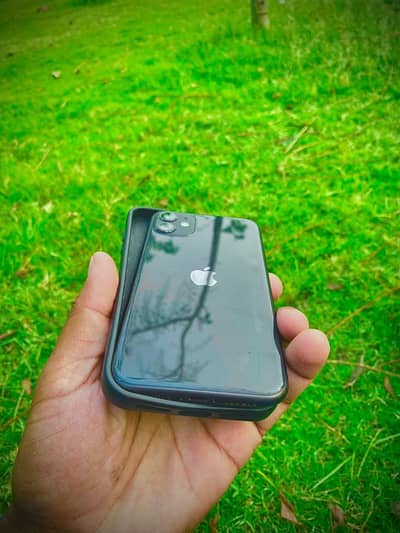 Apple iPhone 11