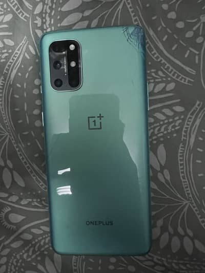 One Plus 8T DUAL SIM APPROVED ALL OK +ORIGINAL CHARGER JUST BACK CARCK