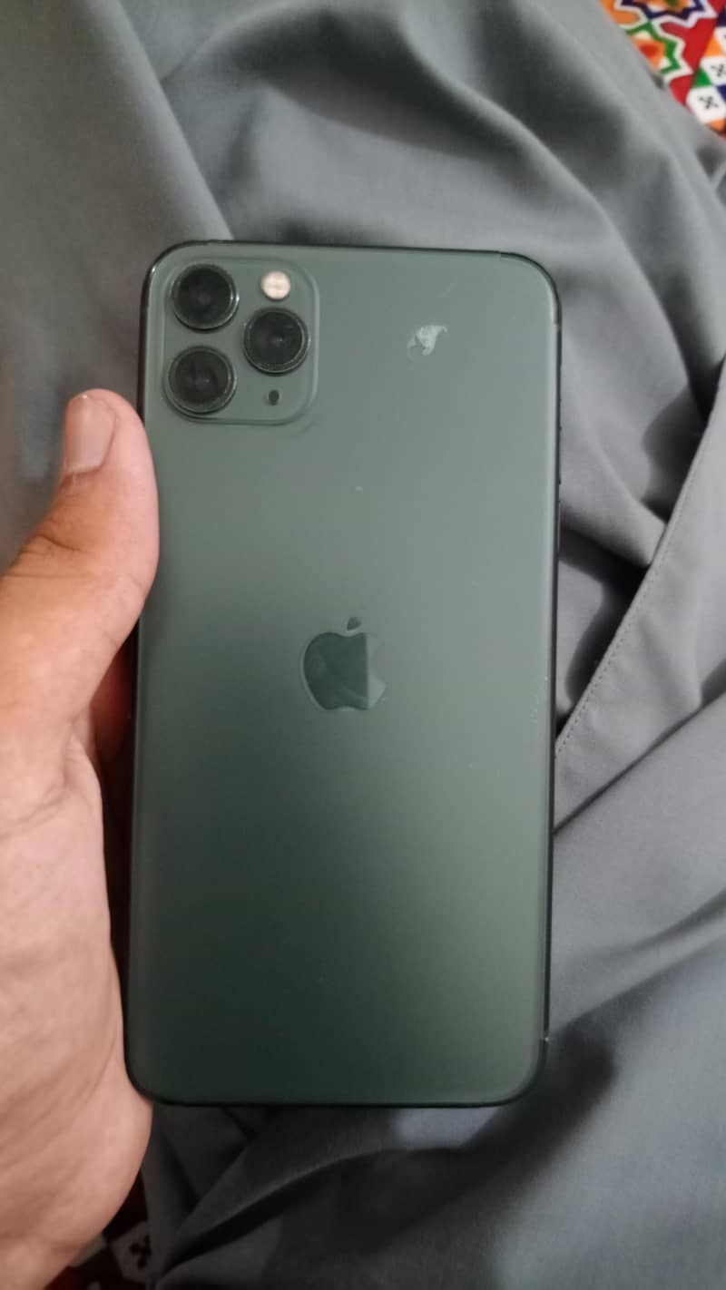 iphone 11 pro max 1