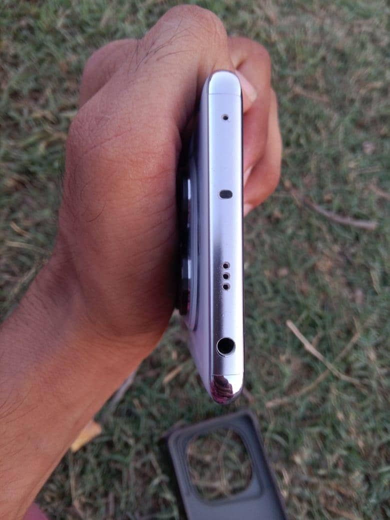 REDMI NOTE 14 PRO 3