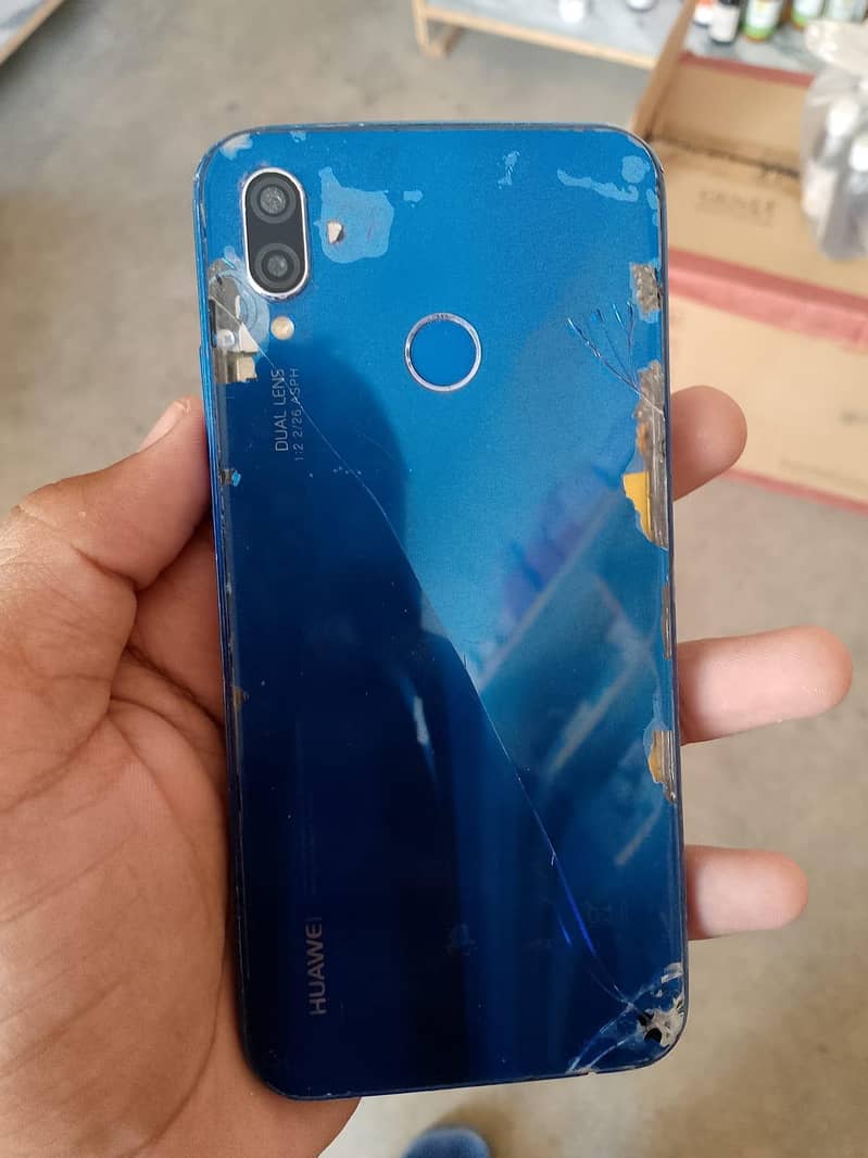 Huawei Nova 3e 1