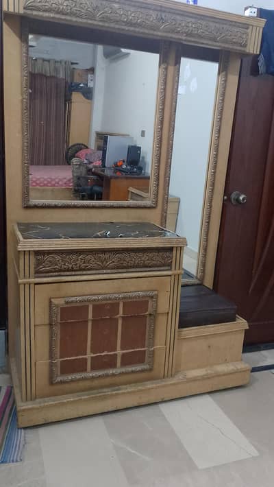 dressing table for sell
