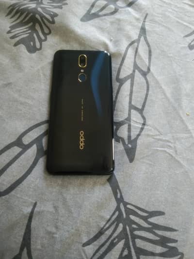 OPPO F11