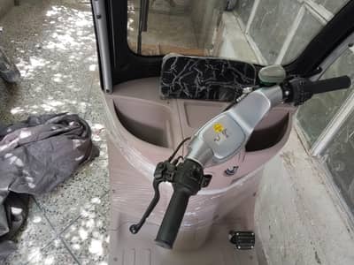 Metro Premium plus electric scooty