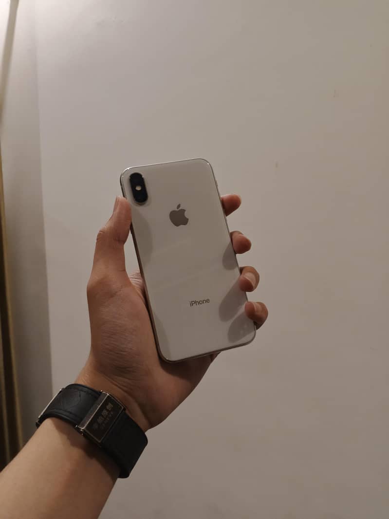 Apple iPhone X 0