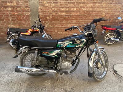 CG125 motorcycle for sale
